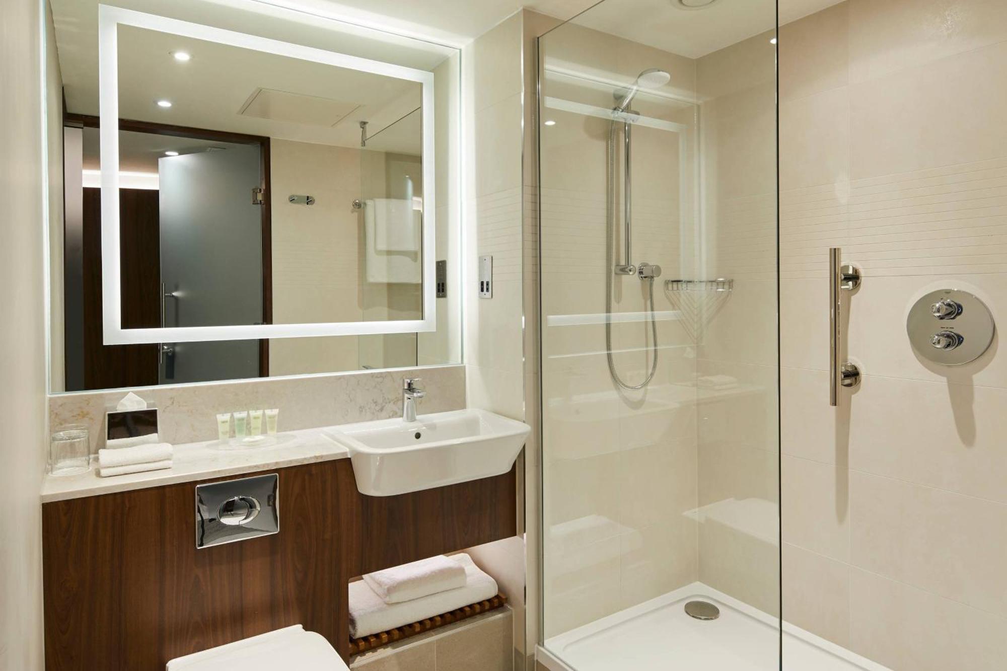 Courtyard By Marriott Oxford City Centre Eksteriør bilde