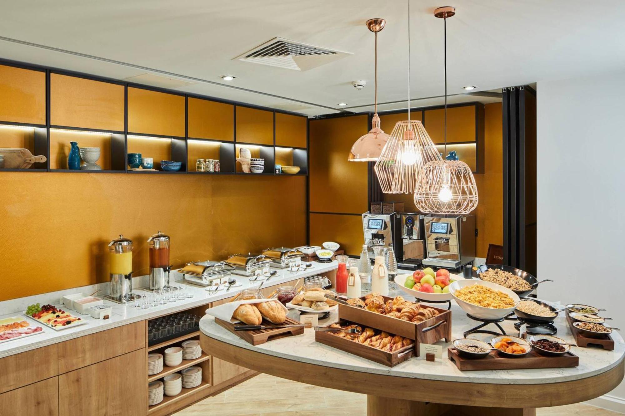 Courtyard By Marriott Oxford City Centre Eksteriør bilde